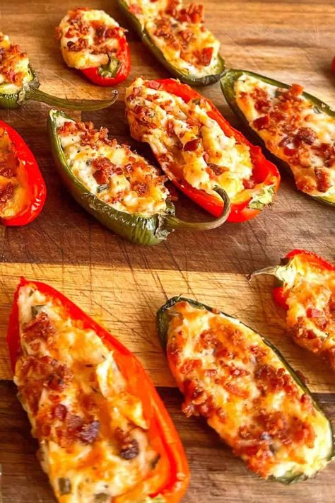 Mini Stuffed Peppers: A Perfect Appetizer Grilled Stuffed Mini Sweet Peppers, Small Stuffed Peppers Appetizers, Mini Peppers Appetizers, Stuffed Mini Peppers Appetizers, Stuffed Peppers Appetizer, Mini Stuffed Peppers, Stuffed Mini Sweet Peppers, Green Jalapeno, Mini Peppers