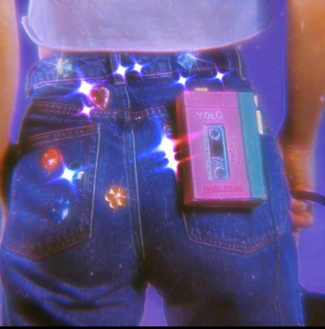 90s Pop Aesthetic, Pop Rocks Aesthetic, 80s Technology Aesthetic, Synth Pop Aesthetic, Purple Pfp Y2k, Purple Imagination, Vaporwave Aesthetic Fashion, 80s Retro Aesthetic, Aesthetic Pleasing