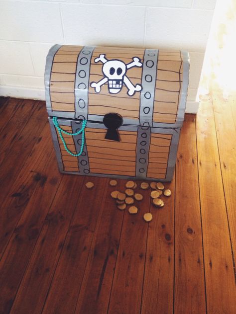 Diy Treasure Chest Cardboard, Treasure Chest Cardboard, Treasure Chest Diy, Cardboard Treasure Chest, Diy Treasure Chest, Treasure Chest Craft, Pirate Theme Classroom, Cardboard Box Diy, Treasure Ship