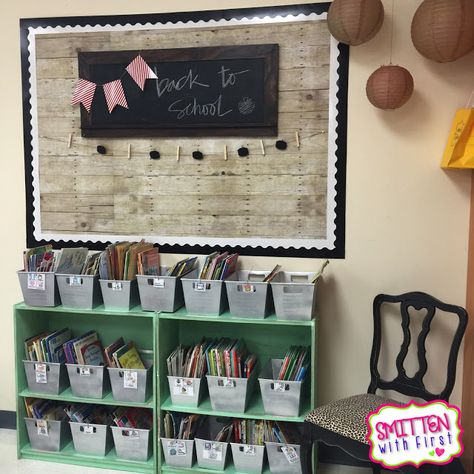 Classroom Tour with lots of FREEBIES! Small Classroom Library Set Up, Muted Classroom Decor, Adventure Classroom, Farm Classroom, Shabby Chic Classroom, Men Bedroom, Farmhouse Chic Decor, Farmhouse Classroom, Gaming Rooms