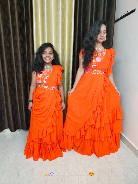 Banaras Frocks, Long Frock Designs For Kids, Ruffle Lehanga, New Dress Design Indian, Designer Lehanga, Long Frocks For Kids, Long Skirt Top Designs, Langa Blouse, Kids Frock