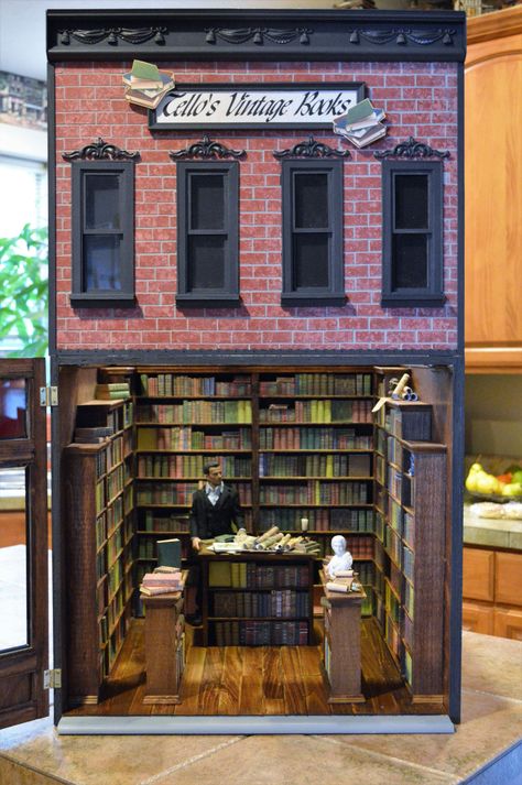 Shop Keeper, Bookshelf Art, Toys Barbie, Future Shop, Little Shop Of Horrors, Miniature Rooms, Book Shop, 1 6 Scale, Barbie House