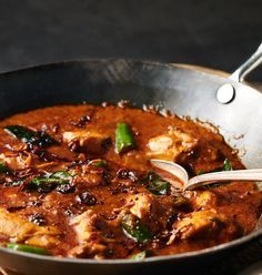 Kerala Chicken Curry, Indian Hotel, Indian Curry Recipes, Kerala Cuisine, Asian Meals, Indian Chicken Recipes, Curry Recipes Indian, Kerala Food, Indian Recipe