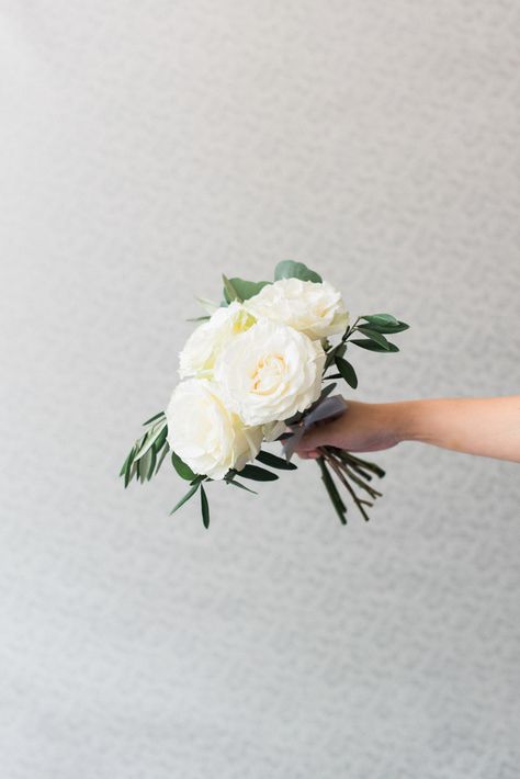 Classic Maid's Bouquet Small Bridesmaid Bouquets, Small Wedding Bouquets, Bridesmaid Bouquet White, White Rose Bouquet, Hand Bouquet, White Wedding Bouquets, White Wedding Flowers, Peonies Bouquet, Small Bouquet