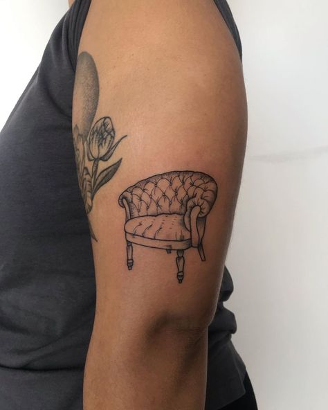 J Valentin on Instagram: “Fluffy armchair for Simone! Thank you for getting one of my designs! Done at @nogoodtattoo 🧡. . . .  #tattoo #tattoos #blackwork…” Armchair Tattoo, Fluffy Armchair, Couch Tattoo, Chair Tattoo, Austin Tattoo, Brooklyn Tattoo, Graphic Cartoon, Flash Sheets, Cartoon Designs