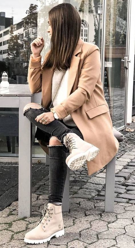 Atuendos que lucen perfectos con unos hermosos botines Timberland Boots Women Outfit, Timberland Outfits Women, Cute Fall Fashion, Outfit Botas, Timberland Outfits, Fall Fashion Coats, Mode Tips, Fall Outfits For Work, Cute Fall Outfits