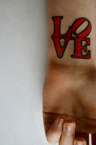 "Love" Robert Indiana Tattoo Philly Tattoo Ideas, Love Park Philadelphia, Philly Tattoo, Indiana Love, Robert Indiana, Tattoo Love, Love Tattoo, Love Park, Photo Love