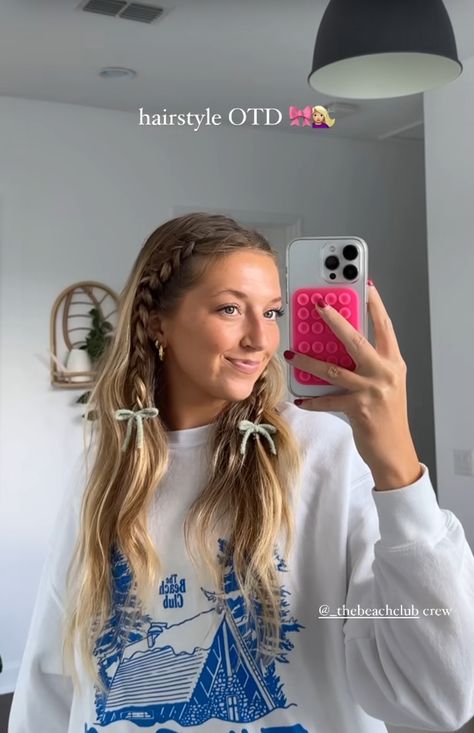 Cute Hairstyles On Long Hair, Hairstyles For Sorority Recruitment, Hair Styles For Day 3 Hair, Cute Pulled Up Hairstyles, Cute Hairstyles For When Its Hot Out, Hair Styles For Photo Day, Fun Hairstyles For Straight Hair, Easy Braid Long Hair, Half Up Half Down Gel Hairstyles