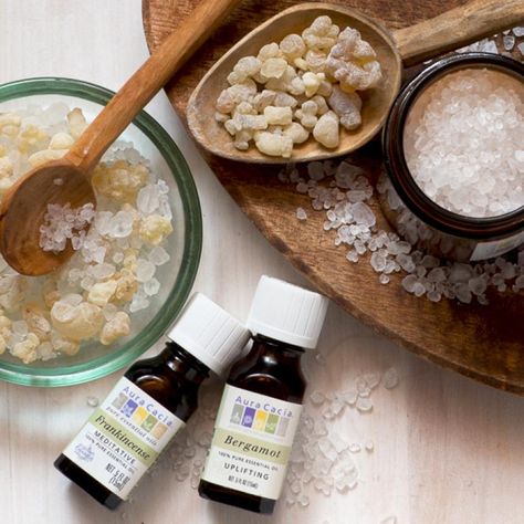 Desk Diffusion Salts with Frankincense Essential Oil | Aura Cacia Diy Christmas Hostess Gifts, Frankincense Essential Oil Benefits, Homemade Desk, Frankincense Essential Oil Uses, Aura Cacia Essential Oils, Sandalwood Essential Oil, Homemade Hot Chocolate, Frankincense Essential Oil, Diy Holiday Gifts