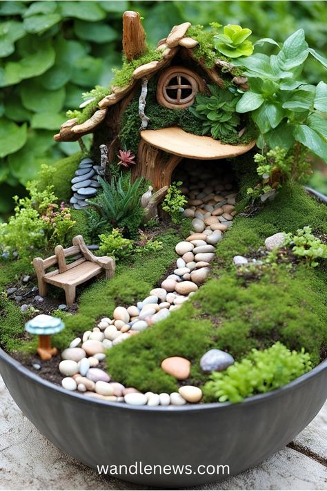 29 Fairy Garden Ideas to Bring Magic Into Your Yard Ocean Green Color, Miniature Fairy Garden Diy, Kids Fairy Garden, Moving House Tips, Fairy Garden Containers, Fairy Garden Pots, Magical Landscape, Sleep Number Bed, Tree Indoor