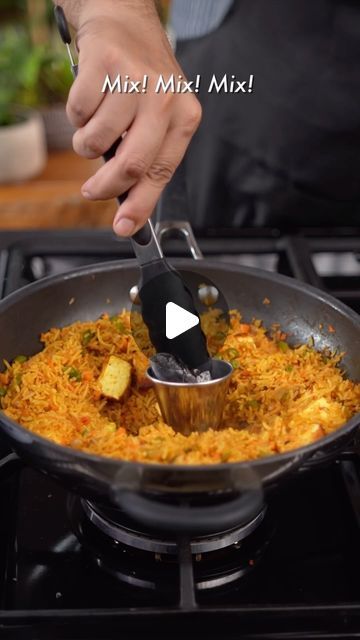 Spoons of Dilli on Instagram: "•EASY PEASY VEG FRIED RICE RECIPE•😍 Try out this extremely easy yet the tastiest fried rice! Spot on flavours with that smoky touch🤤  Ingredients used are- Fry the paneer in some oil  Now, in a wok or kadhai- Oil- 1-2 Tbsp Garlic- 1 Tbsp Onion- 1 medium size Veggies- carrot, beans and capsicum Cooked rice- 1 cup Pav bhaji masala- 1 Tbsp Coriander powder- 1 Tbsp Turmeric powder (Haldi)- 1 Tsp Black pepper powder- 1 Tsp Salt to taste Tomato ketchup and schezwan chutney- 1 Tbsp each Give smoke to the rice using a burnt coal piece and some butter Some spring onion in the end  A video directed by Shreya Jain  Content strategist- Aman Sureka  Videographer- Shubham Kaushik  Chef- Vishal Panchal  #friedrice #friedricerecipe #friedricelover #ricerecipes #rice #ricer Paneer Fried Rice Recipe, Paneer Rice, Veg Fried Rice Recipe, Tasty Fried Rice, Schezwan Chutney, Veg Fried Rice, Content Strategist, Pav Bhaji Masala, Spicy Snacks Recipes