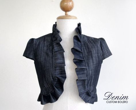 denim bolero Denim Bolero, Refashioning Clothes, Refashion Jeans, Diy Clothes Bag, Denim Refashion, Repurposed Denim, Life Jackets, Denim Projects, Recycled Jeans