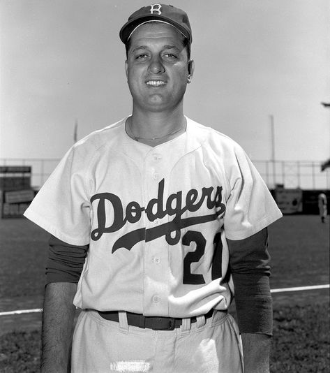 Dodgers' Legend Tommy Lasorda Dies at 93 Chavez Ravine, Tommy Lasorda, Baseball Guys, World Baseball Classic, Thursday Night, Summer Olympics, Team Usa, Los Angeles Dodgers, Baseball Players