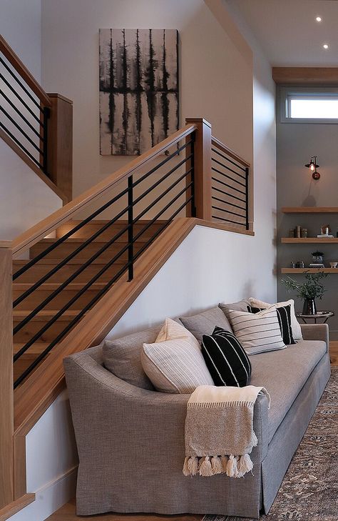 Horizontal Balusters, Wood Staircase, Home Stairs Design, التصميم الخارجي للمنزل, Urban Loft, Loft Living, House Stairs, Staircase Design, Contemporary Living Room