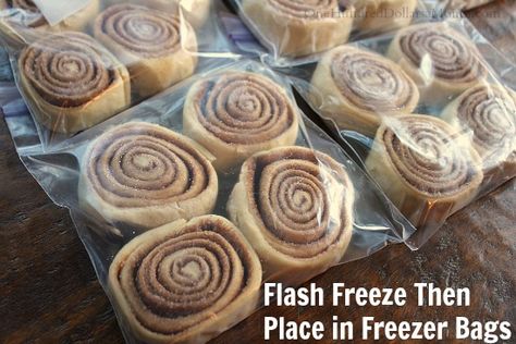 Freeze Cinnamon Rolls, Bread Machine Cinnamon Rolls, Freezer Hacks, Fill Your Freezer, Freezer Food, Cinnamon Roll Dough, Fair Food, Fundraiser Ideas, Money Saving Mom