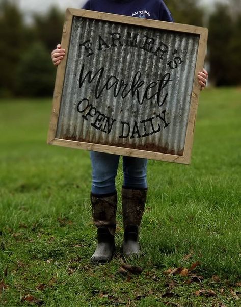 Barn Tin Wall, Farmhouse Antique Decor, Barn Tin, Corrugated Tin, Fall Recipe, Reclaimed Wood Projects, Tin Walls, Sign Making, Corrugated Metal