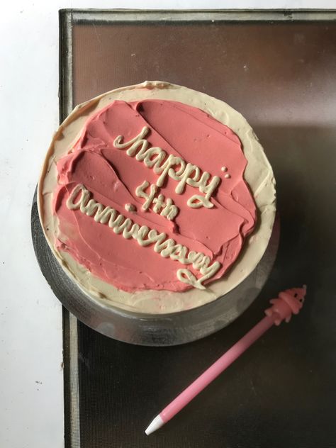 #minimalistbaker #minimalist #aesthetic #anniversary #anniversarycakewithname #4th 4 Year Anniversary Aesthetic, 4 Year Anniversary Cake, Aesthetic Anniversary Cake, 4th Anniversary Cake, Anniversary Cake Aesthetic, Kue Anniversary, Aesthetic Anniversary, Anniversary Cake With Name, 2 Anniversary