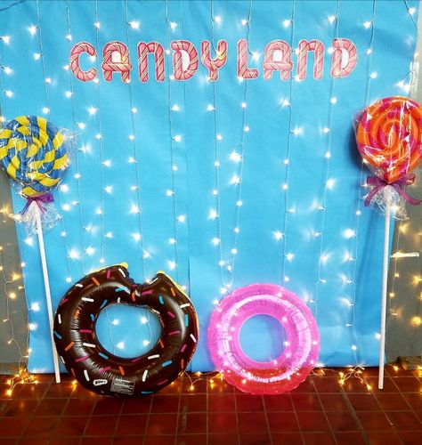 Candy Themed Photo Booth, Candyland Theme Photo Booth, Candy Theme Photobooth, Winter Theme Photo Booth, Candy Dance Theme, Candyland Party Theme Backdrops, Candyland School Dance, Candyland Photo Backdrop, Candy Land Homecoming Theme