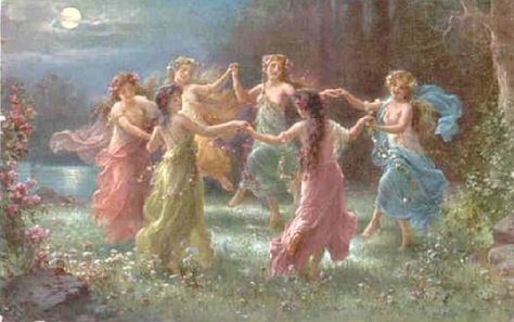 dancing fairies Women Dancing, Fairies Dancing, Seni Vintage, Creation Art, Rennaissance Art, Dancing In The Moonlight, Fairy Aesthetic, Art Aquarelle, Photographie Inspo