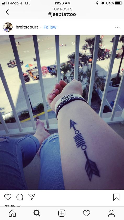 Jeep Tattoo Ideas, Jeep Tattoos For Women, Jeep Tattoos, Pretty Doodles, Jeep Tattoo, Ink Therapy, Cute Couple Tattoos, Girls Tattoo, Jeep Stuff