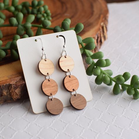 Wood Earrings Diy, Glowforge Earrings, Wood Jewelry Diy, Wooden Jewelery, Earrings Casual, Working With Wood, Wood Jewelery, Laser Cut Wood Earrings, Engraved Earrings