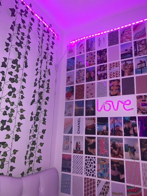 Room Decor Ideas Bedroom Aesthetic Wall, Picture Wall Ideas Bedroom, Wall Ideas Bedroom, Dorm Room Signs, Room Decor Neon, Picture Wall Ideas, Indie Bedroom, Picture Wall Bedroom, Neon Bedroom