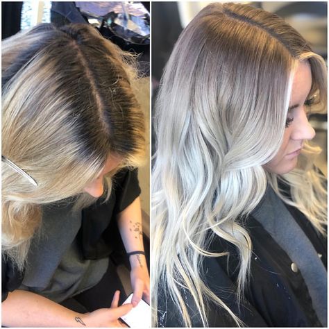 How to get rid of solid harsh roots and blend your natural root color for a seamless blend 💕💕 #blonde #highlights #balayage #hairpainting… Blonde Highlights Balayage, Root Smudge, Blonde Hair Care, Ash Blonde Hair Colour, Icy Blonde Hair, Highlights Balayage, Ash Blonde Balayage, Root Color, Blonde Roots