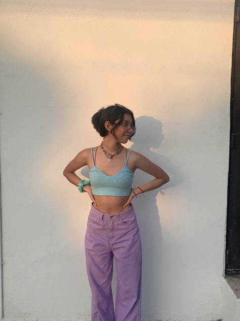 Beige Wide Leg Pants Outfit, Purple Trousers, Beige Cargo, Wide Leg Pants Outfits, Vintage Photoshoot, Colorful Aesthetic, Beige Outfit, College Fashion, Colourful Outfits