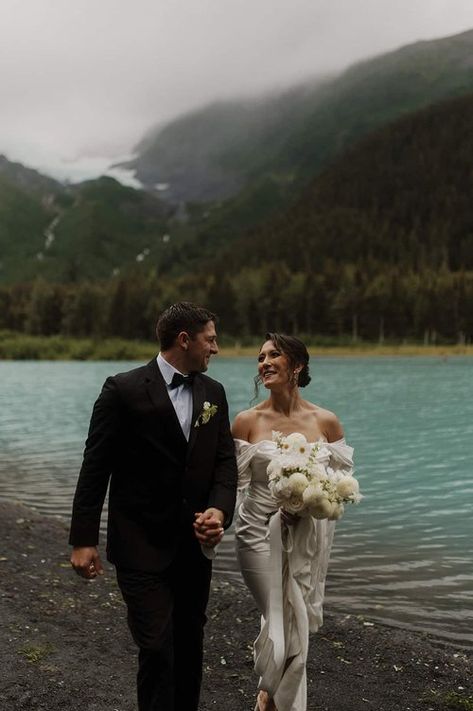 Alaskan Wedding Ideas, Kenai Alaska, Alaskan Wedding, Alaska Summer, Alaska Elopement, Forest Engagement Photos, Seward Alaska, Alaska Wedding, Glacier Lake