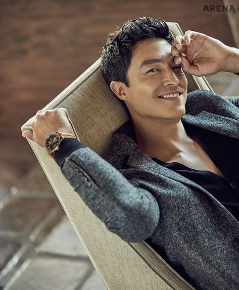 Korean American actor and model #DanielHenney looking gorgeous as ever. #mensstyle #mensfashion #posing #koreanmodel #koreanactor Daniel Henny, Asian Male Model, Daniel Henney, Nikolaj Coster Waldau, Jim Caviezel, Handsome Asian Men, Hot Asian Men, Snake Eyes, Adam Driver