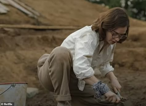 The Dig FIRST LOOK: Lily James and Carey Mulligan star in Netflix drama | Daily Mail Online Paleontologist Aesthetic, Archaeologist Aesthetic, Archeologist Aesthetic, Archeology Aesthetic, Archaeology Aesthetic, Netflix Film, Netflix Dramas, Carey Mulligan, Adventure Aesthetic