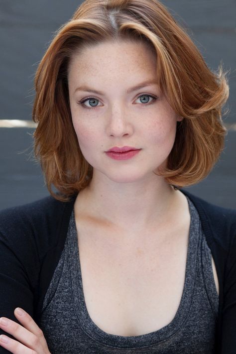 Holiday Grainger, Robert Galbraith, Holliday Grainger, Oh My Goddess, Grace Elizabeth, Redhead Beauty, British Actresses, Beautiful Eyes, Pretty Face