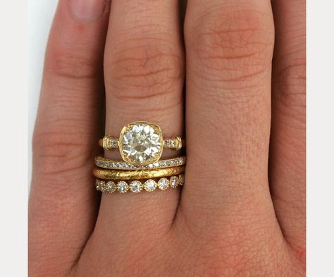 Stacked Wedding Ring Styles That'll Leave You Breathless ~ we ❤ this! moncheribridals.com Wedding Ring Stack, Rings Pretty, Pretty Wedding Rings, Pink Tourmaline Crystal, Stackable Rings Wedding, Stacked Wedding Rings, Dress Pictures, Wedding Ring Styles, Luxury Vehicles