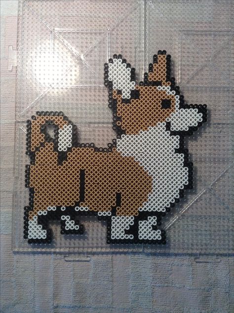 Corgi Perler Bead Patterns, Nerdy Christmas Ornaments, Nerdy Christmas, Melt Beads Patterns, Christmas Perler Beads, Easy Perler Bead Patterns, Fuse Bead Patterns, Hama Perler, Bead Sprite