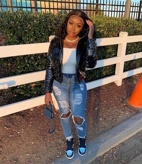 Ashley Dior, Teenage Outfits, Boujee Outfits, Traje Casual, Chill Outfits, Streetwear Fashion Women, Teenager Outfits, Cute Swag Outfits, Baddie Outfits Casual