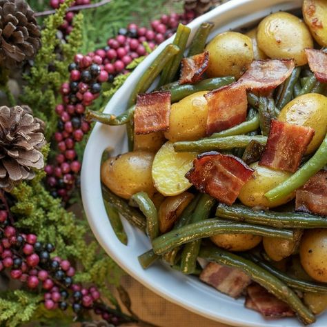 Green Beans with Potato and Bacon Green Beans With Potatoes, Ranch Green Beans, Potatoes And Bacon, Southern Green Beans, Potatoes With Bacon, Farmers Casserole, Beans And Potatoes, Southern Greens, Green Beans With Bacon