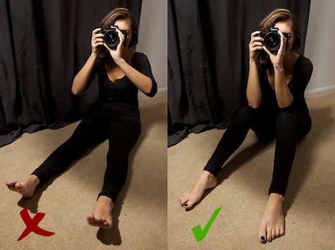 How to Hold a Camera and Take Sharper Photos » Expert Photography How To Hold A Camera Photographers, Manual Photography, Sharp Photo, Camera Tips, Collections Photography, Photography Help, Camera Canon, Photography Education, Photography 101