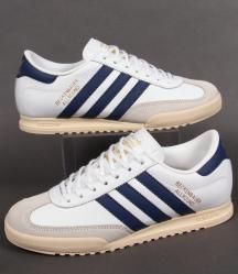 Adidas Beckenbauer, Adidas Sneakers Mens, Male Footwear, Amazon Shoes, Red Trainers, Football Casuals, Rare Sneakers, Adidas Classic, Sergio Tacchini