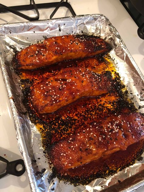 Gochujang Glazed Salmon - But First We Brunch! Broiled Salmon, Dry Ginger, Salmon Filet, Glazed Salmon, Honey Lime, But First, Light Recipes, Asian Food, Asian Recipes