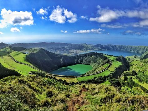 SETE CIDADES LAKES Nerve System, Hunger Games Aesthetic, Return To Nature, After Earth, São Miguel Island, Azores Islands, Volcanic Island, Places In Portugal, Lagos Portugal