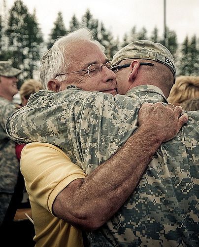 Welcome Home Son Welcome Home Son, Welcome Home Soldier, Military Moments, Soldiers Coming Home, Deployment Homecoming, Military Homecoming, Wounded Warrior, Military Love, Army Wife