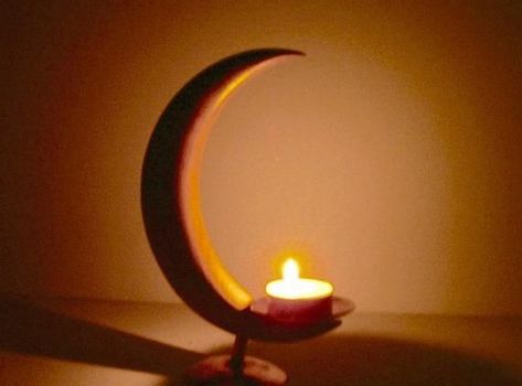 Moon Candle Holder, Copper Candle Holder, Wooden Moon, Copper Candle, Wooden Candle Holder, Moon Candle, White Candle, Diy Candle Holders, Wooden Candle