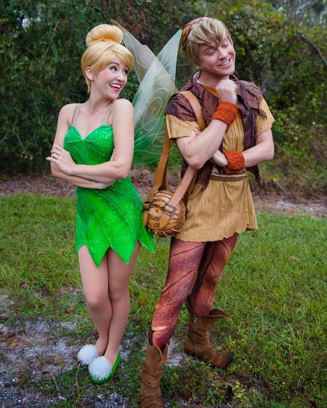 Tinkerbell and Terrance Tinker Bell Halloween Costume, Bell Halloween Costume, Tinker Bell Halloween, Diy Tinkerbell Costume, Halloween Costume College, Frozen Costume Adult, Tinkerbell Costume, Costume Couple, Costume College