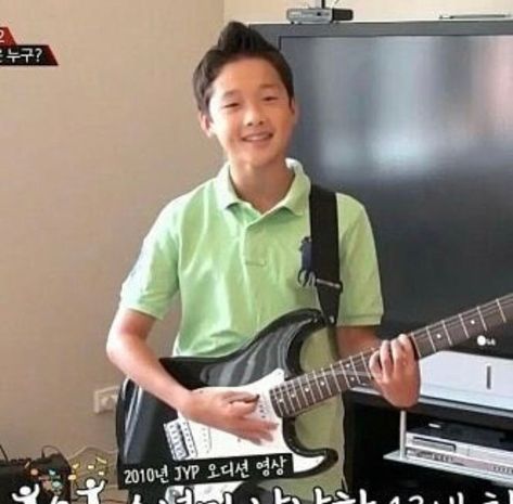 Bangchan Predebut, Christopher Chan, Skz Bangchan, Guitar Kids, Skz In Cute, Pre Debut, My Boy, Bang Chan, Crazy Kids