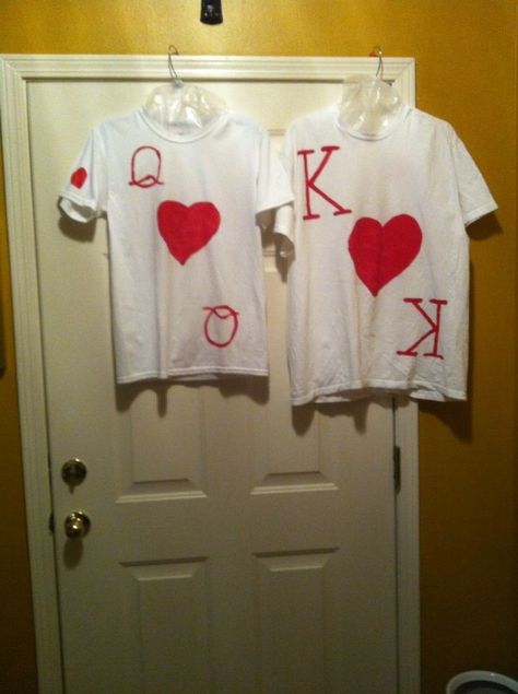 King and Queen of Hearts Queen Of Hearts Shirt Diy, King And Queen Of Hearts Costume Couple, Valentines Costume Ideas, King And Queen Of Hearts Costume, Charlotte Web Costume, Halloween Constumes, King And Queen Of Hearts, Diy Couples Costumes, Alice Costume