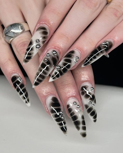 Black Animal Print Nails, Manga Nails, Bug Nails, Croc Nails, Brown Acrylic Nails, Mens Nails, Animal Print Nails, Black Nail Designs, Nails 2023