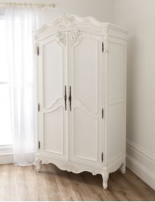 Baroque Antique French Wardrobe Commode Shabby Chic, White Armoire, Muebles Shabby Chic, Armoire Wardrobe, Antique Wardrobe, French Wardrobe, Baroque Furniture, Large Wardrobes, French Armoire