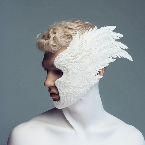 Male Angelic Clothing, Futuristic Wings, Angel Head Piece, Angel Wing Concept Art, Angel Mask, Wings Fashion Haute Couture, Avantgarde Fashion, Angel Fashion, Future Of Fashion