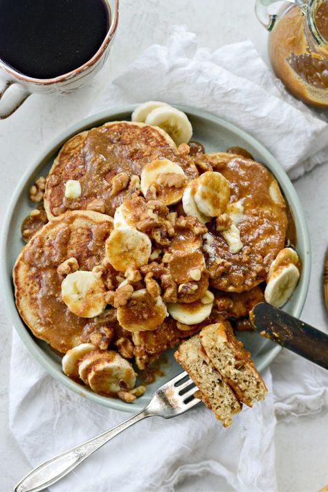 Peanut Butter Oatmeal Banana Pancakes - Simply Scratch Oatmeal Banana Pancakes, Peanut Butter Banana Pancakes, Peanut Butter Pancakes, Banana Oatmeal Pancakes, Breakfast Oats, Butter Pancakes, Banana Oat Pancakes, Oatmeal Banana, Peanut Butter Roll