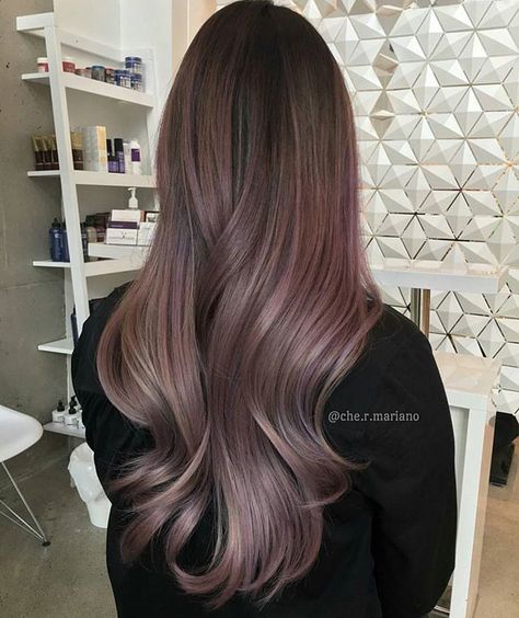 GLORIOUS Dusty Mauve! ... by (Hey girl) @che.r.mariano! .... #BEHINDTHECHAIR Ash Pink Hair, Website Magazine, Ash Pink, Ulzzang Hair, Community Website, Ash Hair Color, Lilac Hair, Dusty Mauve, Selfie Light